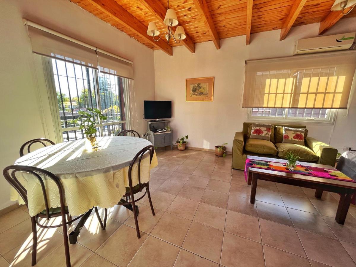 Dpto Ayacucho Apartment Mendoza Bagian luar foto