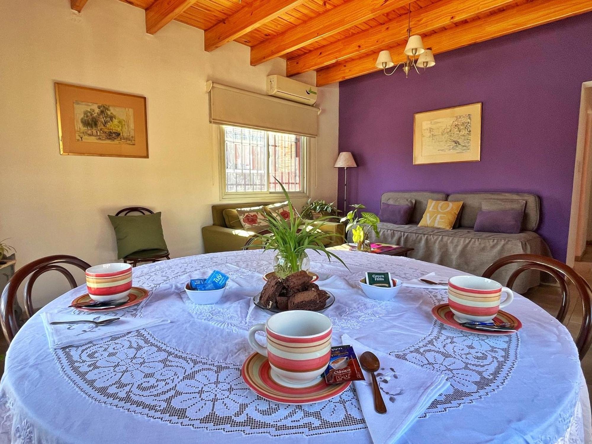 Dpto Ayacucho Apartment Mendoza Bagian luar foto